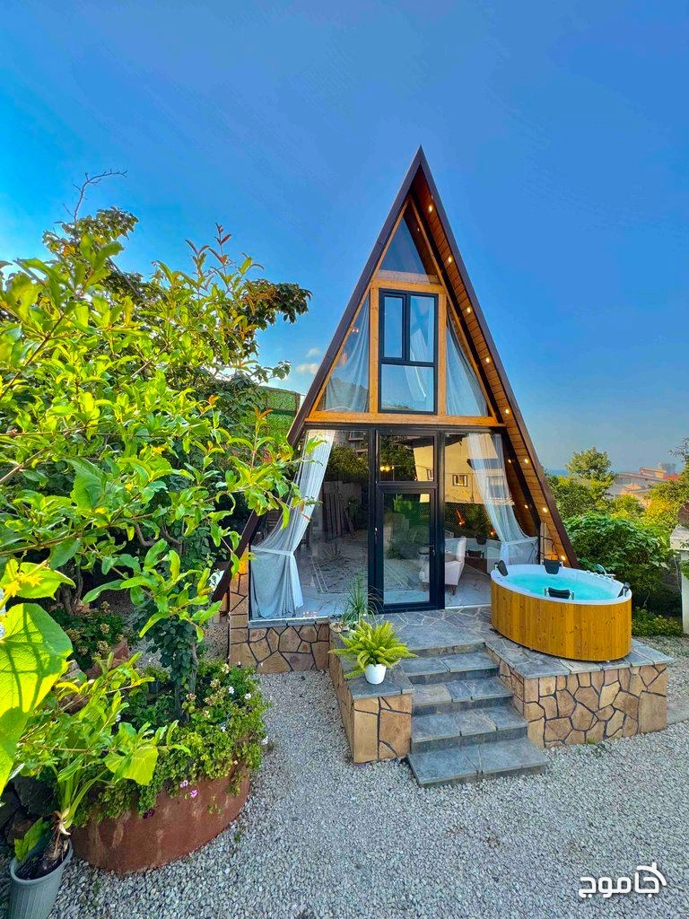 کلبه جنگلی جکوزی دار ایندو