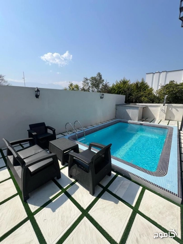 کلبه سوئیسی استخردار