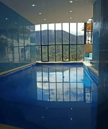 اجاره ویلا جنگلی استخردار با نمای شیشه-مازندران، رامسر