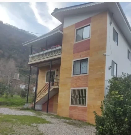 اجاره ویلا جنگلی دو خواب تراس دار-مازندران، رامسر