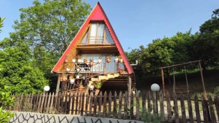 اجاره کلبه یک خوابه سوئیسی عمو عزیز-مازندران، تنکابن