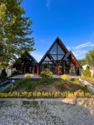 اجاره کلبه سوئیسی دو خواب جکوزی دار-مازندران، تنکابن