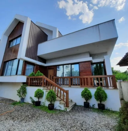 اجاره ویلای استخردار شهری-مازندران، رامسر