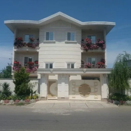 اجاره ویلا باغ گل شمعدونی 1-مازندران، رامسر