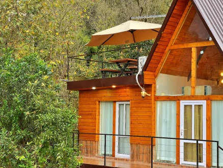 کلبه چوبی سوما جنگلی استخردار-مازندران، رامسر