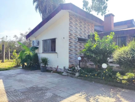 اجاره ویلا سه خوابه استخردار علیپور-مازندران، تنکابن